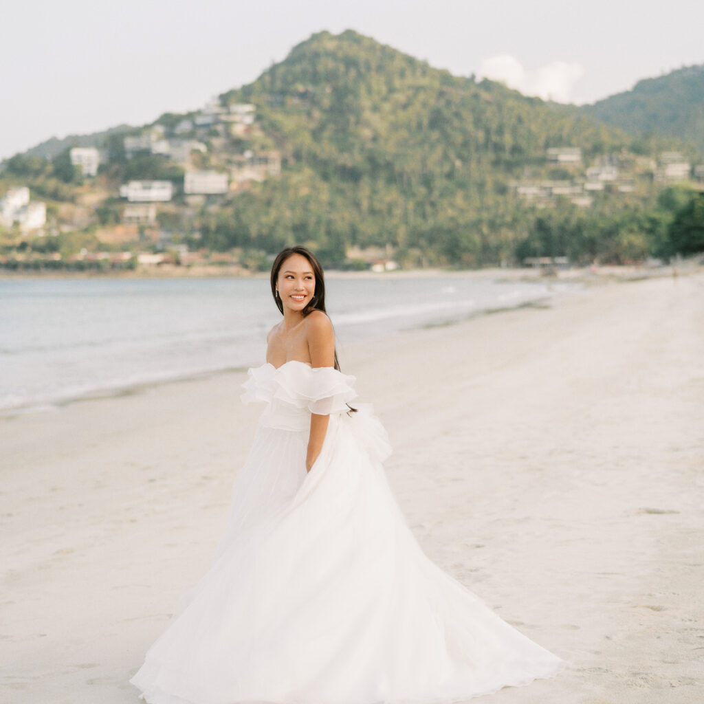 Destination wedding Thailand, full services wedding planner, Wonders & Weddings team, Koh Samui wedding planner, Koh Samui wedding venue, Vana Belle